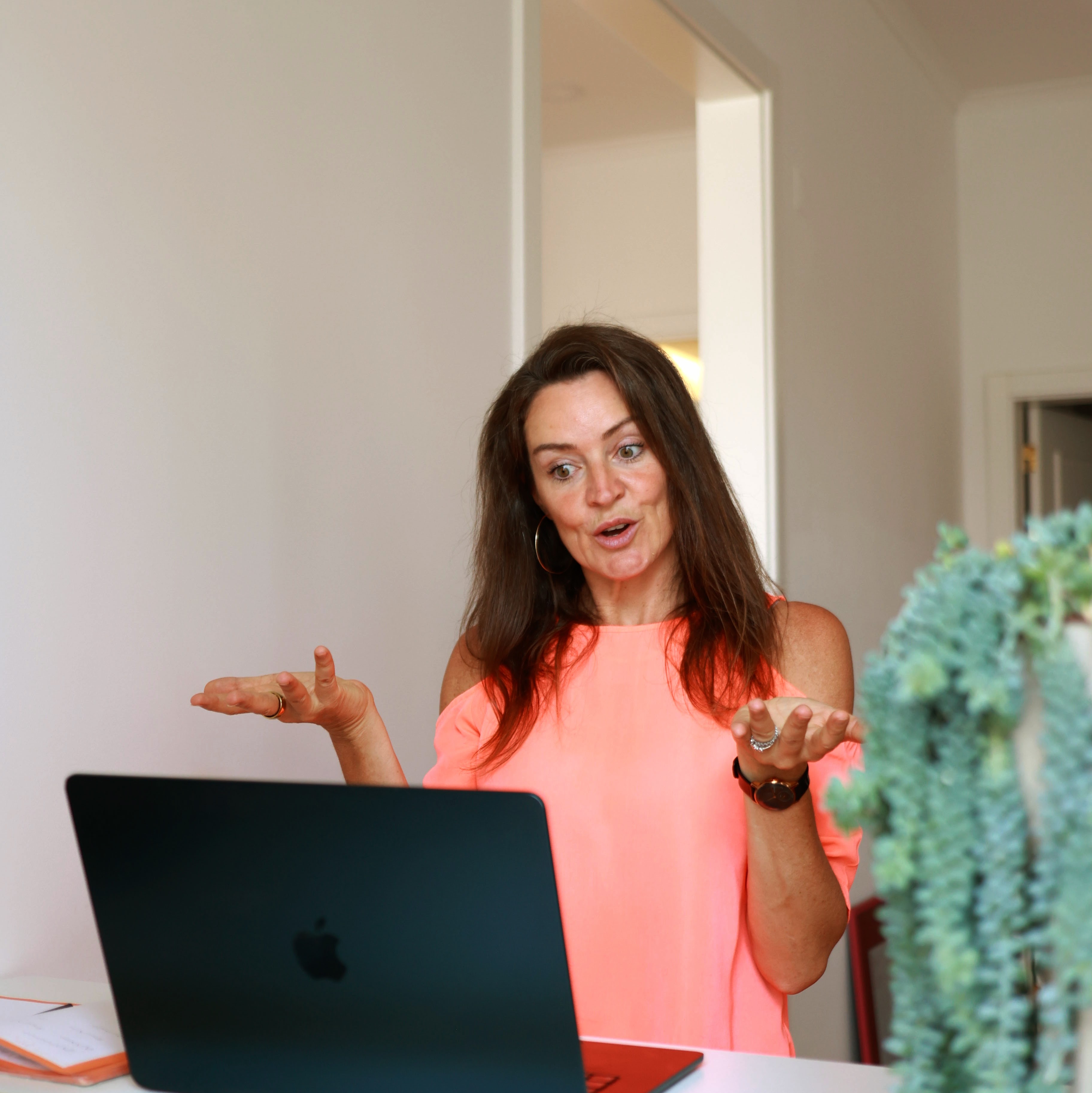 Eleanor Taylor presenting